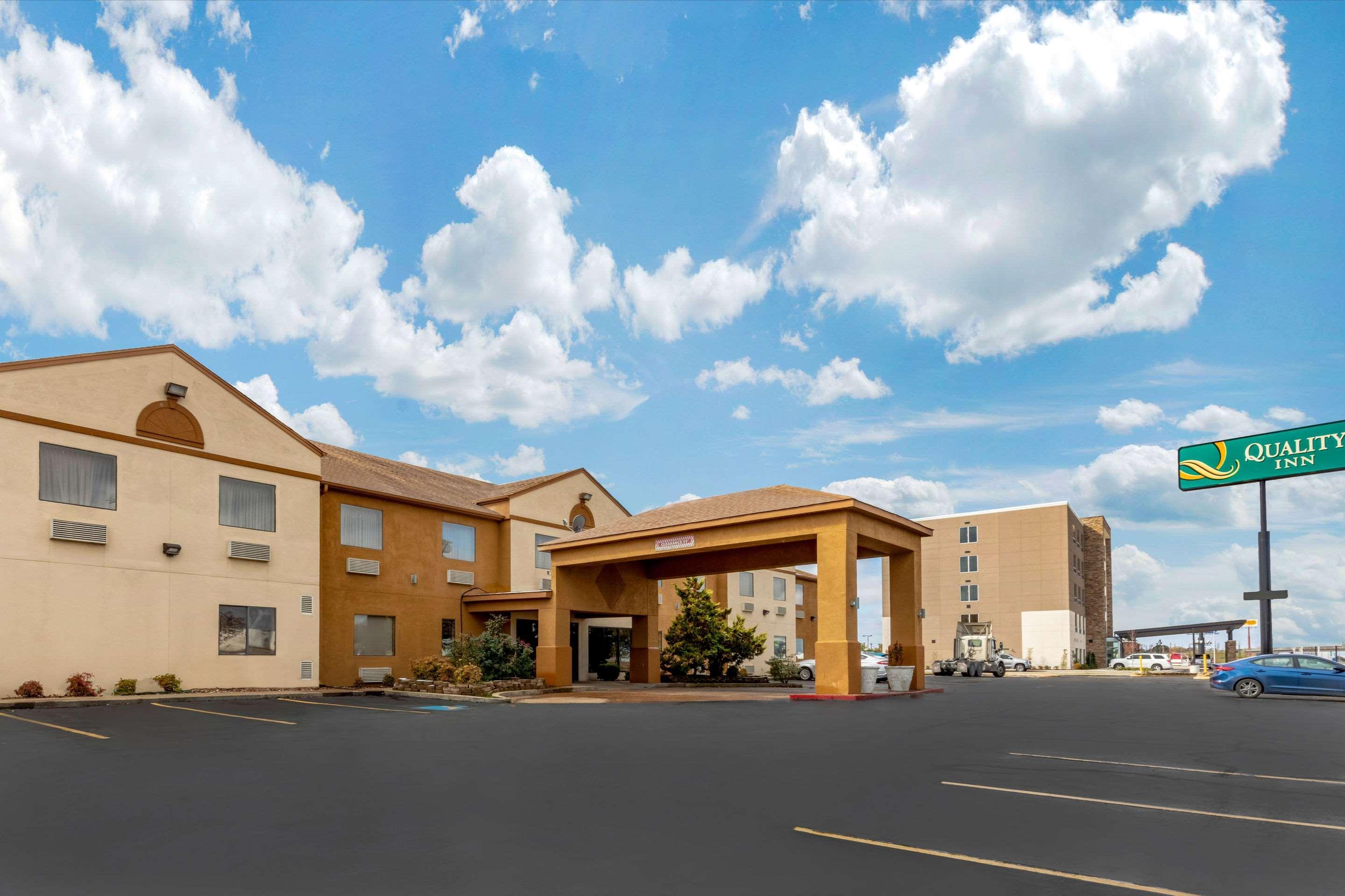 Quality Inn West Memphis I-40 Екстериор снимка