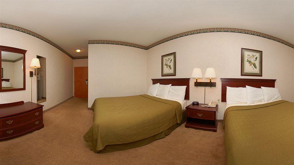 Quality Inn West Memphis I-40 Екстериор снимка
